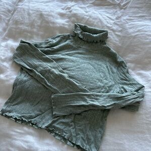 Madewell Ribbed Turtleneck Top in Sage Green